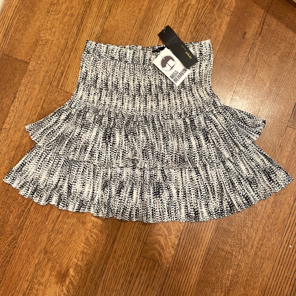 New ruffle skirt